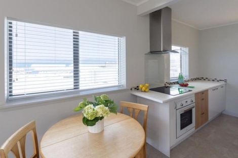 Photo of property in Hobson Court Flats, 54/70u Hobson Street, Thorndon, Wellington, 6011
