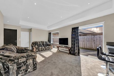 Photo of property in 2/31 Veitches Road, Casebrook, Christchurch, 8051