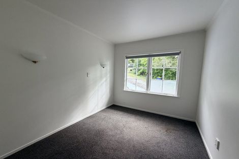 Photo of property in 30 Glencourt Place, Glenfield, Auckland, 0629