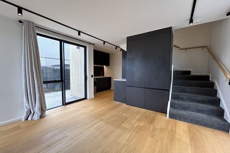 Photo of property in 12 Casterway Crescent, Jacks Point, 9371
