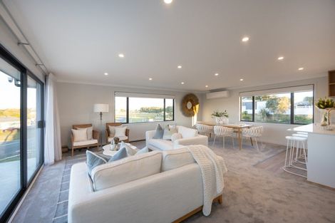 Photo of property in 2 Ocean Beach Street, Foxton Beach, Foxton, 4815