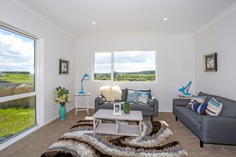 Photo of property in 21 Hua Place, Tuakau, 2121