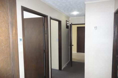 Photo of property in 9 Hiwihau Place, Glenfield, Auckland, 0629