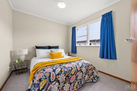 Photo of property in Oberon Flats, 48a Merton Street, Trentham, Upper Hutt, 5018