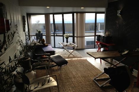 Photo of property in 40 Maunganui Road, Mount Maunganui, 3116