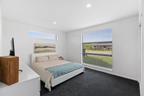 Photo of property in 39 Plover Avenue, Amberley, 7410