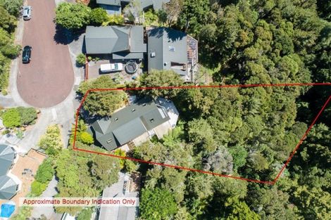 Photo of property in 16 Hebe Place, Birkenhead, Auckland, 0626