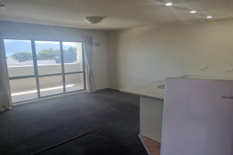 Photo of property in 2c/25 Maclean Street, Paraparaumu Beach, Paraparaumu, 5032