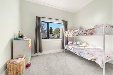 Photo of property in 8 Helena Street, Lumsden, 9730