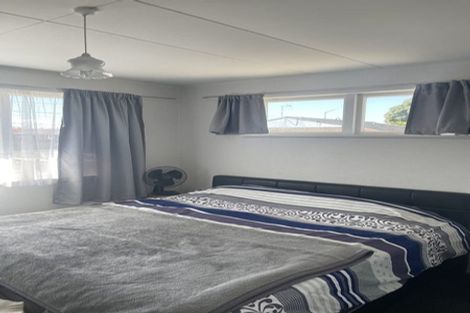 Photo of property in 77 Meeanee Road, Taradale, Napier, 4112