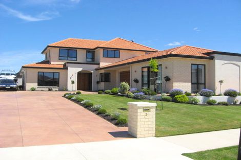 Photo of property in 5 Ruby Avenue, Northwood, Christchurch, 8051