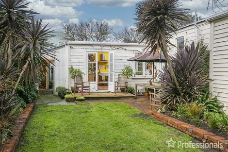 Photo of property in 1 Tyne Street, Carterton, 5713