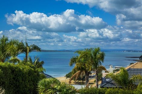 Photo of property in 1/20 Marama Street, Castor Bay, Auckland, 0620