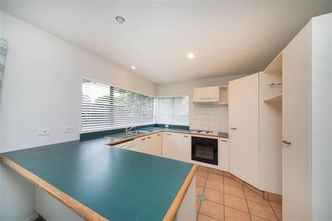 Photo of property in 32 Stewart Crescent, Hokowhitu, Palmerston North, 4410