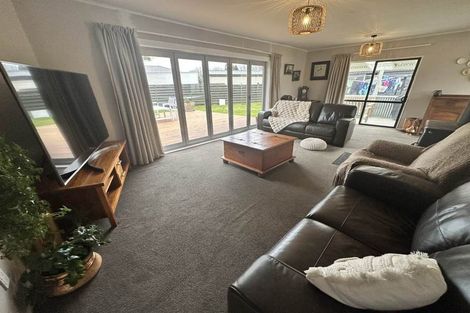 Photo of property in 42 Cobham Drive, Kawerau, 3127