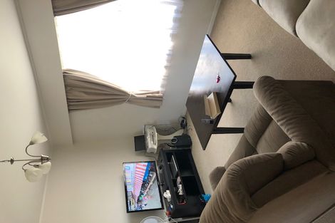 Photo of property in 1/5 Onslow Road, Papakura, 2110