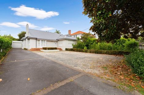 Photo of property in 232 Lake Road, Hauraki, Auckland, 0622