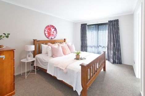 Photo of property in 7 Kennedy Lane, Hamilton East, Hamilton, 3216