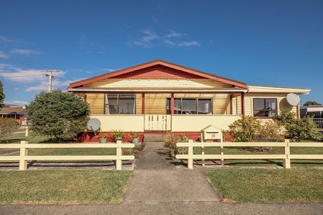 Photo of property in 20 Bentham Street, Westport, 7825