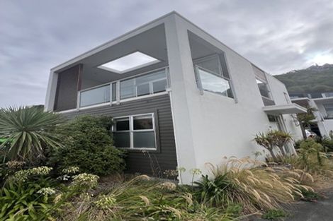 Photo of property in 306u1 Evans Bay Parade, Hataitai, Wellington, 6021