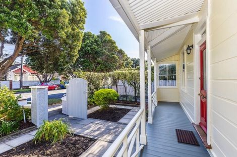 Photo of property in 23 Inglis Street, Seatoun, Wellington, 6022