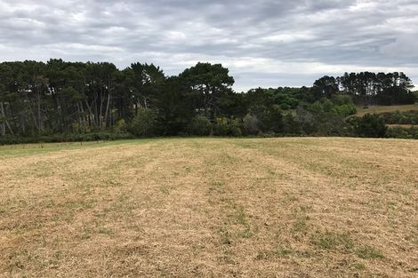 Photo of property in 145a Vaughans Road, Okura, Albany, 0792