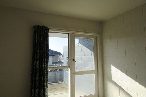 Photo of property in 2/53 Brockworth Place, Riccarton, Christchurch, 8011