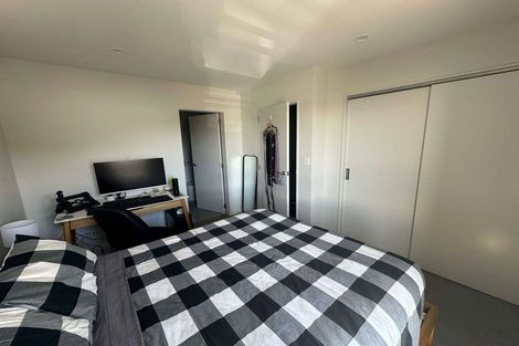 Photo of property in 2/124 Britomart Street, Berhampore, Wellington, 6023