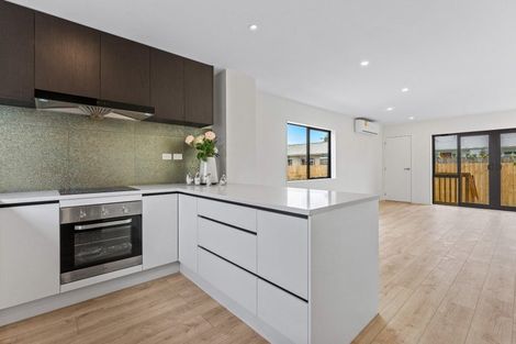 Photo of property in 133f Manuroa Road, Takanini, 2112