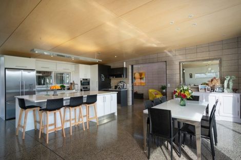 Photo of property in 12 Kurapoto Lane, Rainbow Point, Taupo, 3330