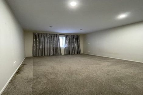 Photo of property in 3 Jammen Drive, Massey, Auckland, 0614