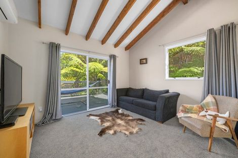 Photo of property in 12 Arthur Crescent, Waikawa, Picton, 7220