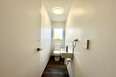 Photo of property in 25 Geoffrey Road, Torbay, Auckland, 0630