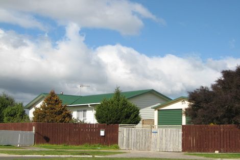 Photo of property in 17 Hotene Street, Whakatane, 3120