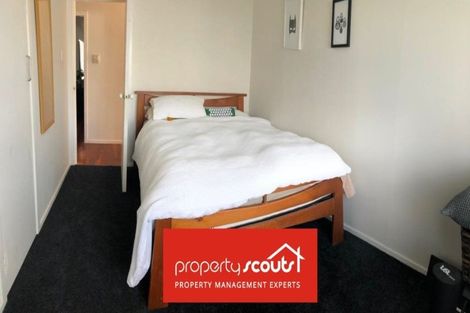 Photo of property in 70 Flanshaw Road, Te Atatu South, Auckland, 0610