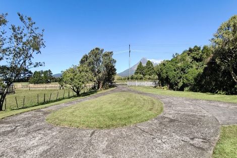 Photo of property in 2133 Wiremu Road, Newall, New Plymouth, 4381