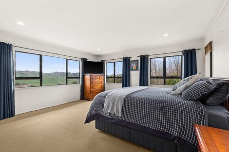 Photo of property in 35 Raratu Road, Kahuranaki, Havelock North, 4295