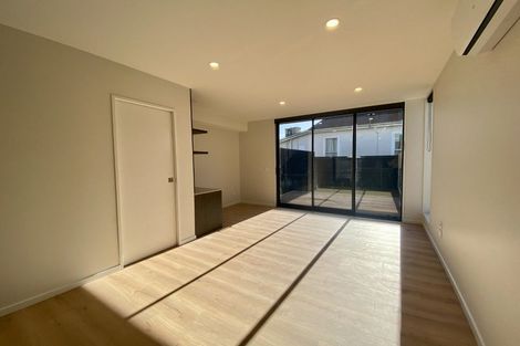 Photo of property in 3/89 Champion Street, Edgeware, Christchurch, 8013