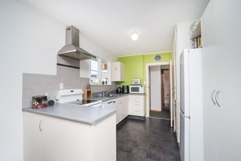 Photo of property in 32 Aberdeen Avenue, Takaro, Palmerston North, 4412