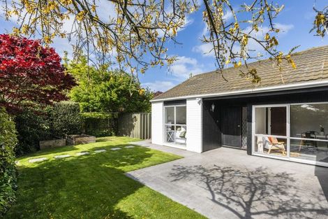 Photo of property in 34 Greers Road, Burnside, Christchurch, 8041