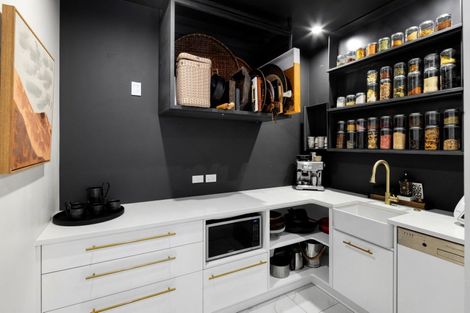 Photo of property in 83 Saint Kilda Road, Cambridge, 3434