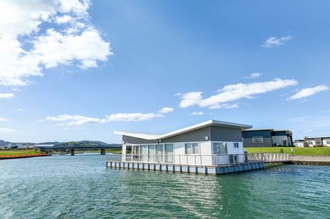 Photo of property in 23 Dorsal Close, Whitianga, 3510