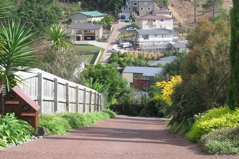 Photo of property in 19 Bushglen Court, Browns Bay, Auckland, 0630
