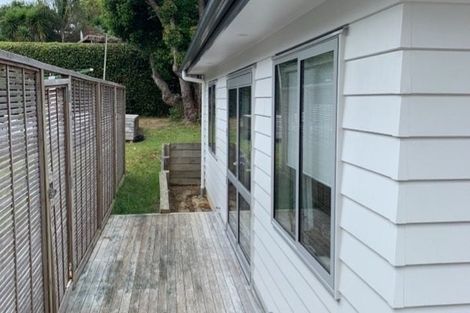 Photo of property in 38 Powrie Street, Glenfield, Auckland, 0629