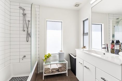 Photo of property in 306 Ocean Road, Whangamata, 3620