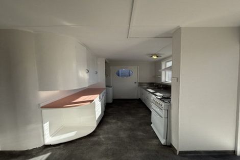 Photo of property in 73 Pirie Street, Mount Victoria, Wellington, 6011