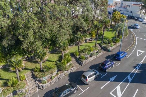 Photo of property in 1 Queen Street, New Plymouth, 4310