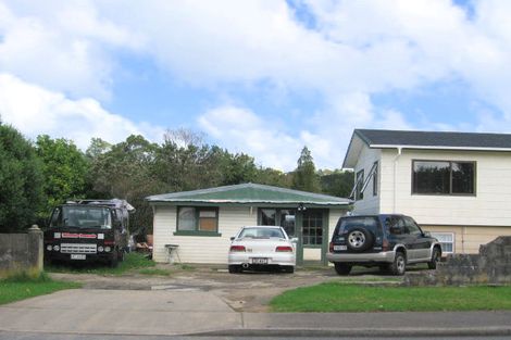 Photo of property in 18 Pisces Road, Glen Eden, Auckland, 0602