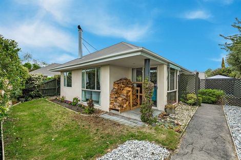Photo of property in 215 Wairakei Road, Bryndwr, Christchurch, 8053