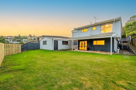 Photo of property in 79 Stapleford Crescent, Browns Bay, Auckland, 0630